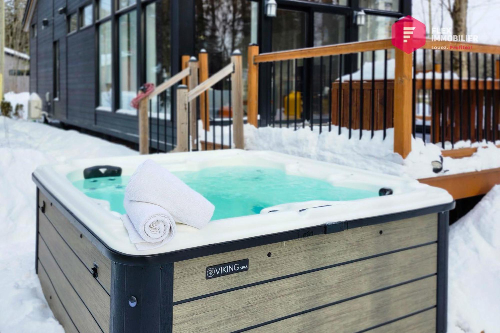 The Marco-Polo Of Portneuf - Open On Nature - Private Spa Pool Sauna Pont-Rouge Exterior photo