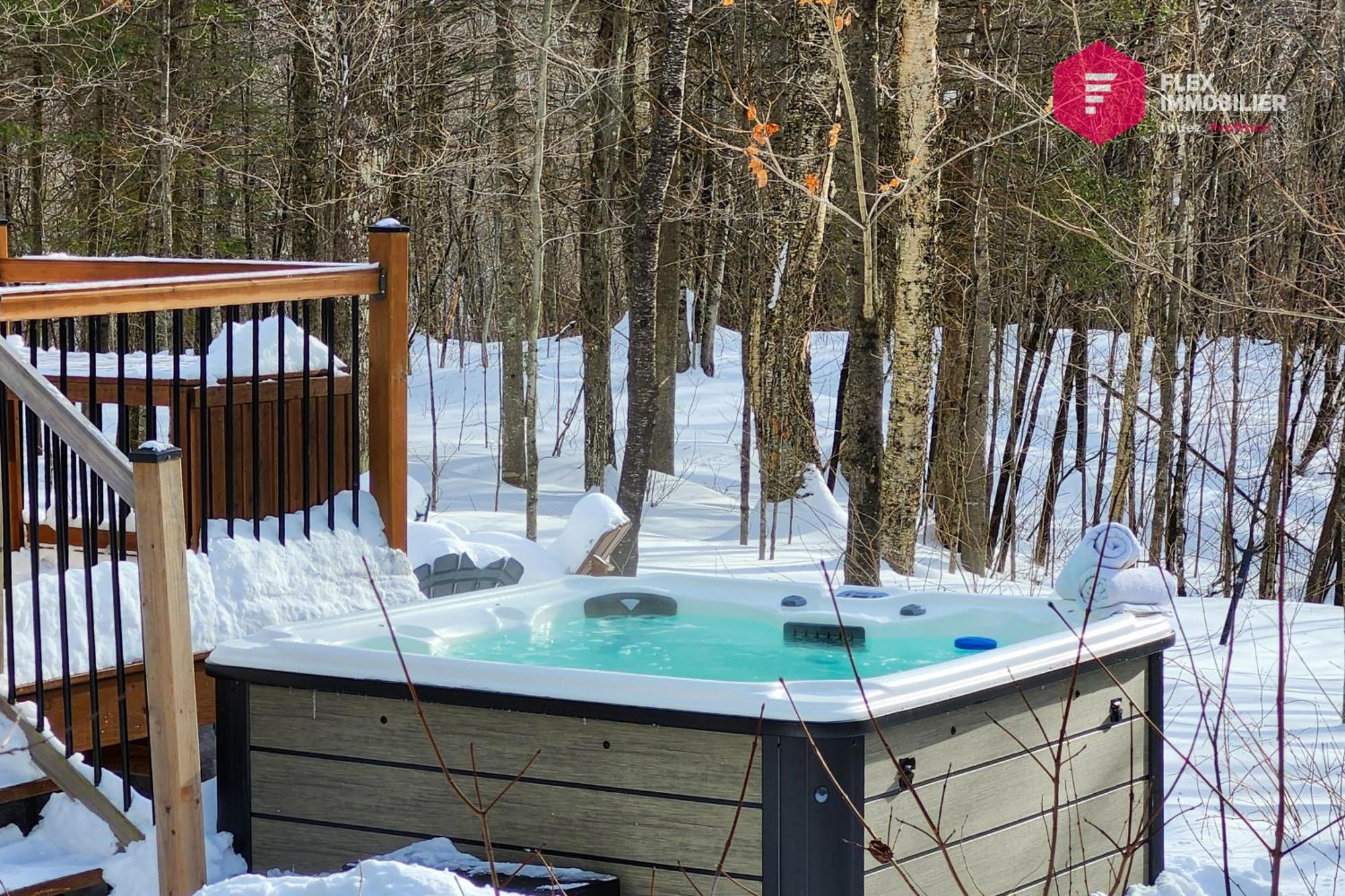 The Marco-Polo Of Portneuf - Open On Nature - Private Spa Pool Sauna Pont-Rouge Exterior photo
